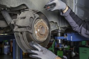 how to bleed brakes