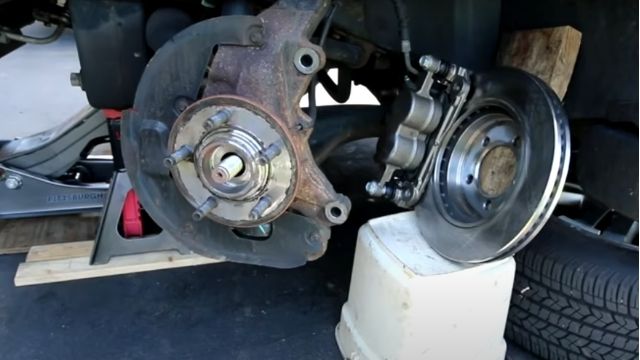 How To Replace Front Wheel Bearing Chevy Silverado 4x4