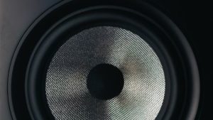 round vs oval speakers